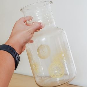 Pyrex lemon slices carafe